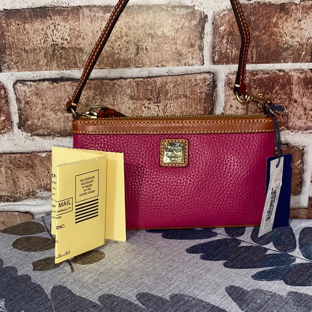 Dooney & Bourke strawberry and Tan Leather Wristlet nwt